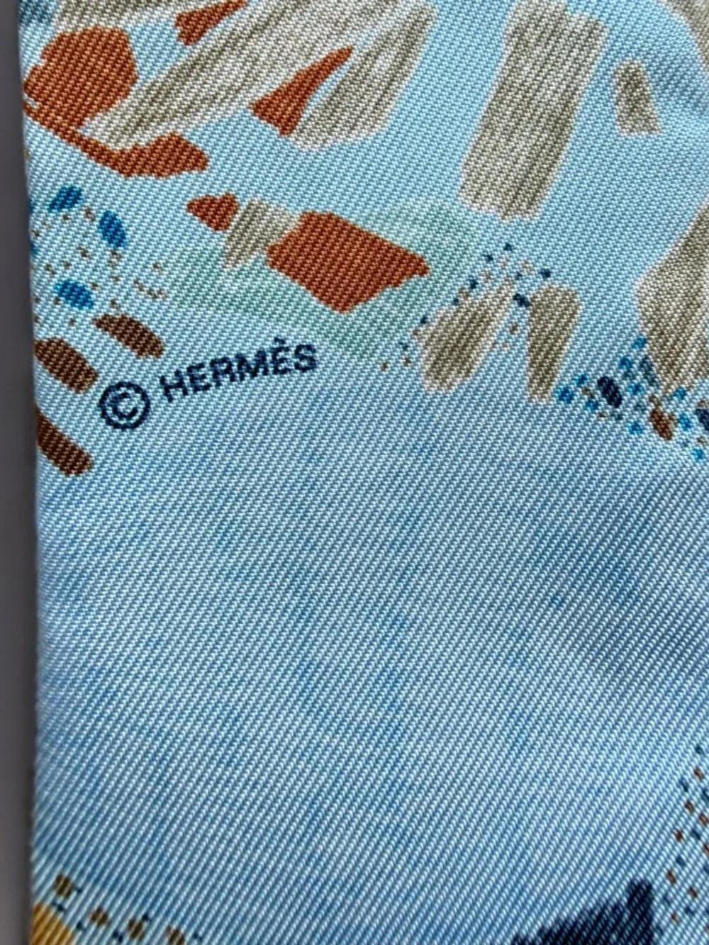 Hermes Blue Chacun Fait Son Nid Silk Twilly Scarf